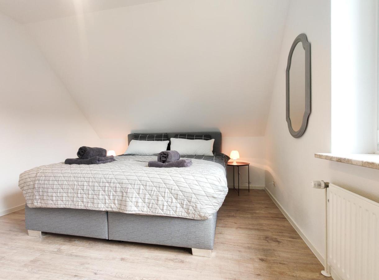 Inikama: Designer Apartment Im Gruenen - Netflix Rosengarten  Εξωτερικό φωτογραφία