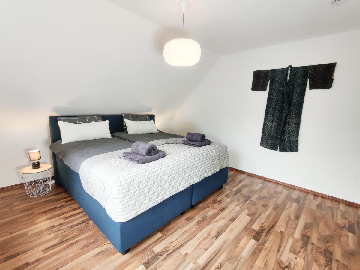 Inikama: Designer Apartment Im Gruenen - Netflix Rosengarten  Εξωτερικό φωτογραφία